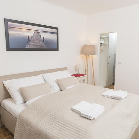 Ferienwohnung Hideaway Am Tabor Wien Exterior foto