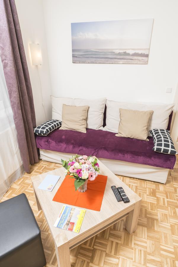 Ferienwohnung Hideaway Am Tabor Wien Exterior foto