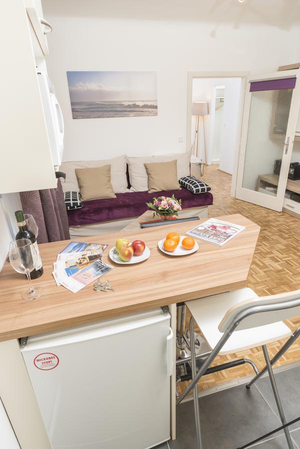 Ferienwohnung Hideaway Am Tabor Wien Exterior foto